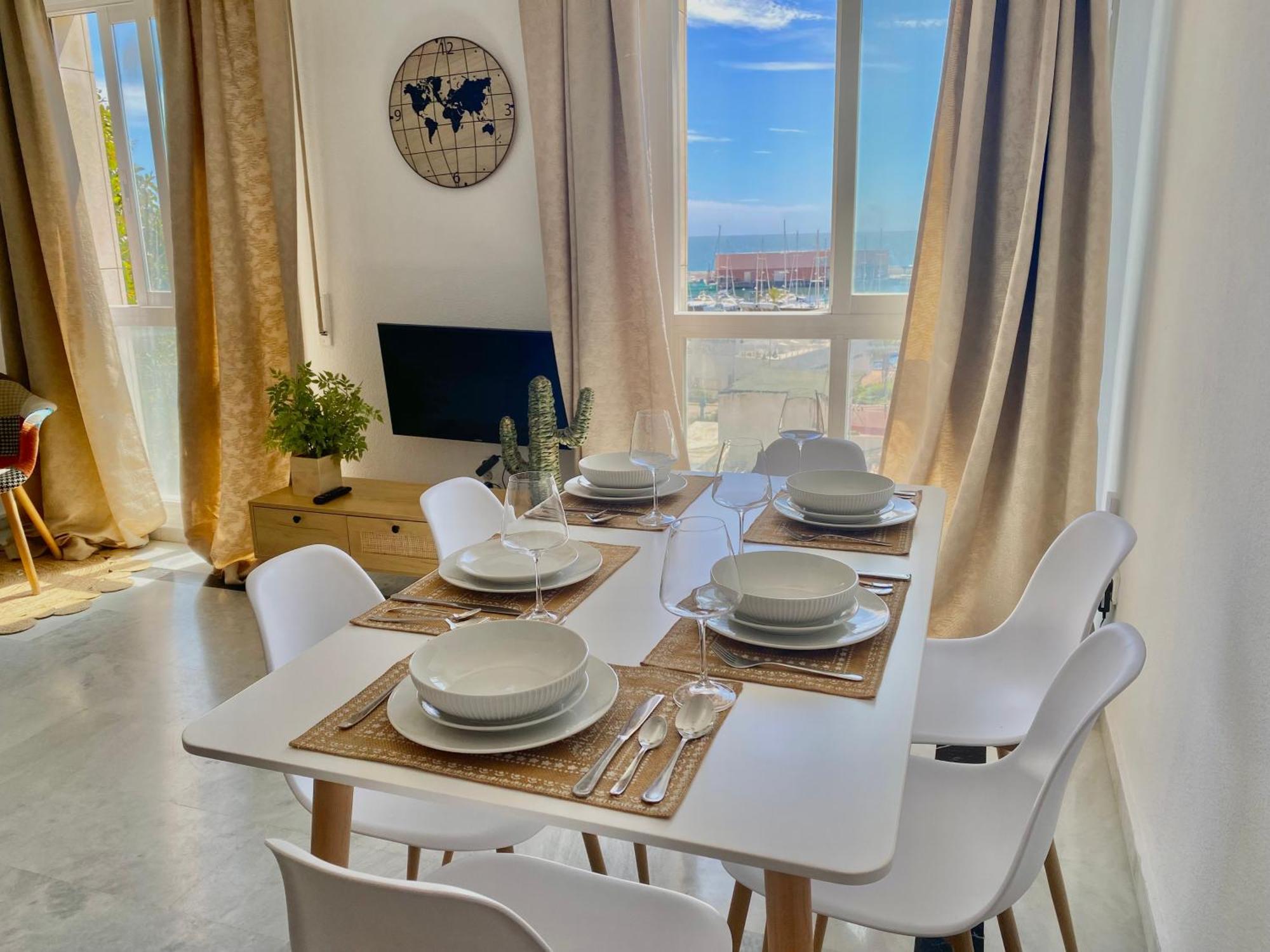 דירות Seafront In Marbella With Pool And Garage מראה חיצוני תמונה